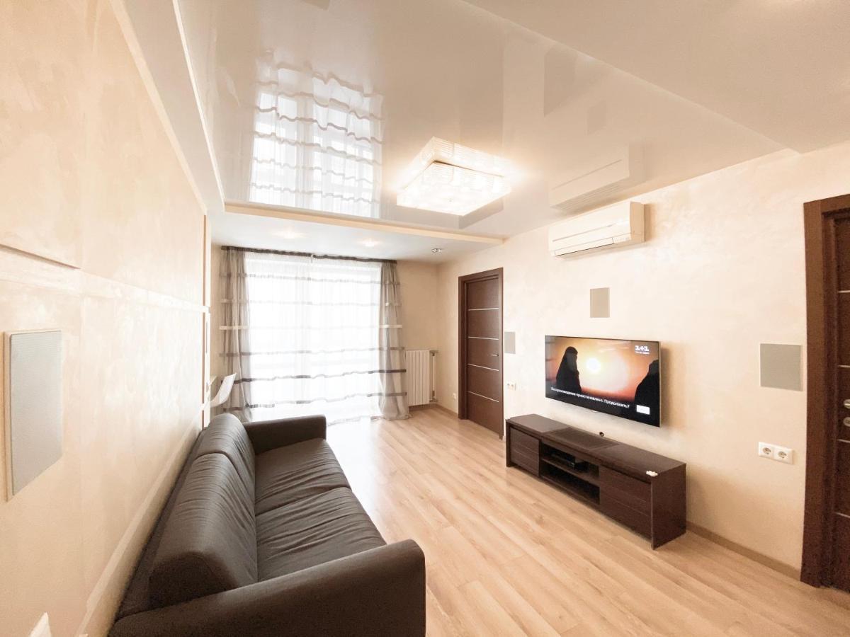 2-Bedroom Apartment Most City Area, Ekaterynoslav Square دنيبروبيتروفسك المظهر الخارجي الصورة