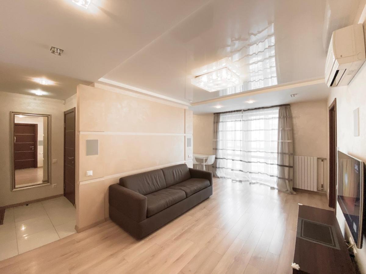 2-Bedroom Apartment Most City Area, Ekaterynoslav Square دنيبروبيتروفسك المظهر الخارجي الصورة