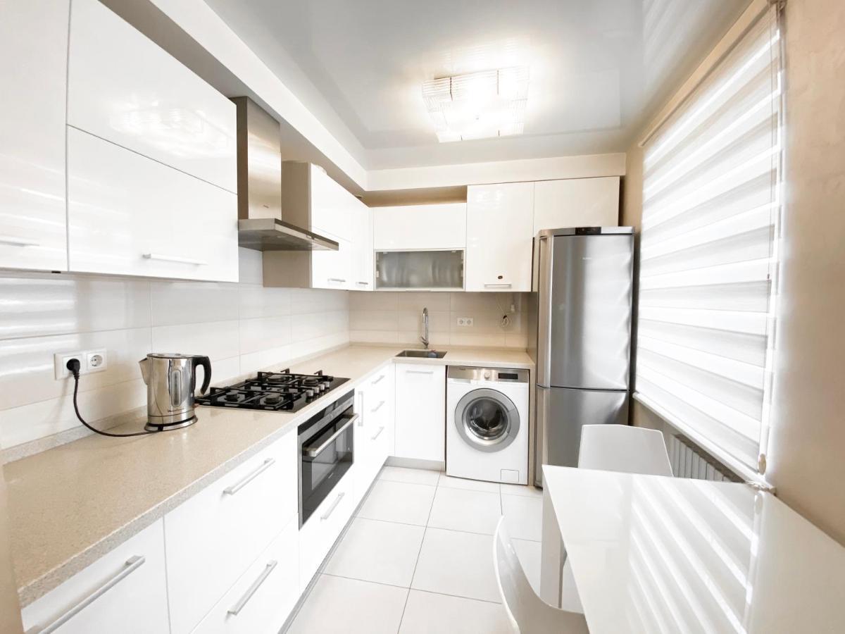 2-Bedroom Apartment Most City Area, Ekaterynoslav Square دنيبروبيتروفسك المظهر الخارجي الصورة
