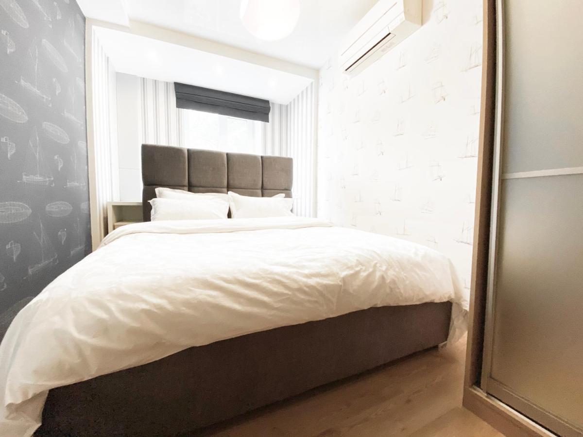 2-Bedroom Apartment Most City Area, Ekaterynoslav Square دنيبروبيتروفسك المظهر الخارجي الصورة